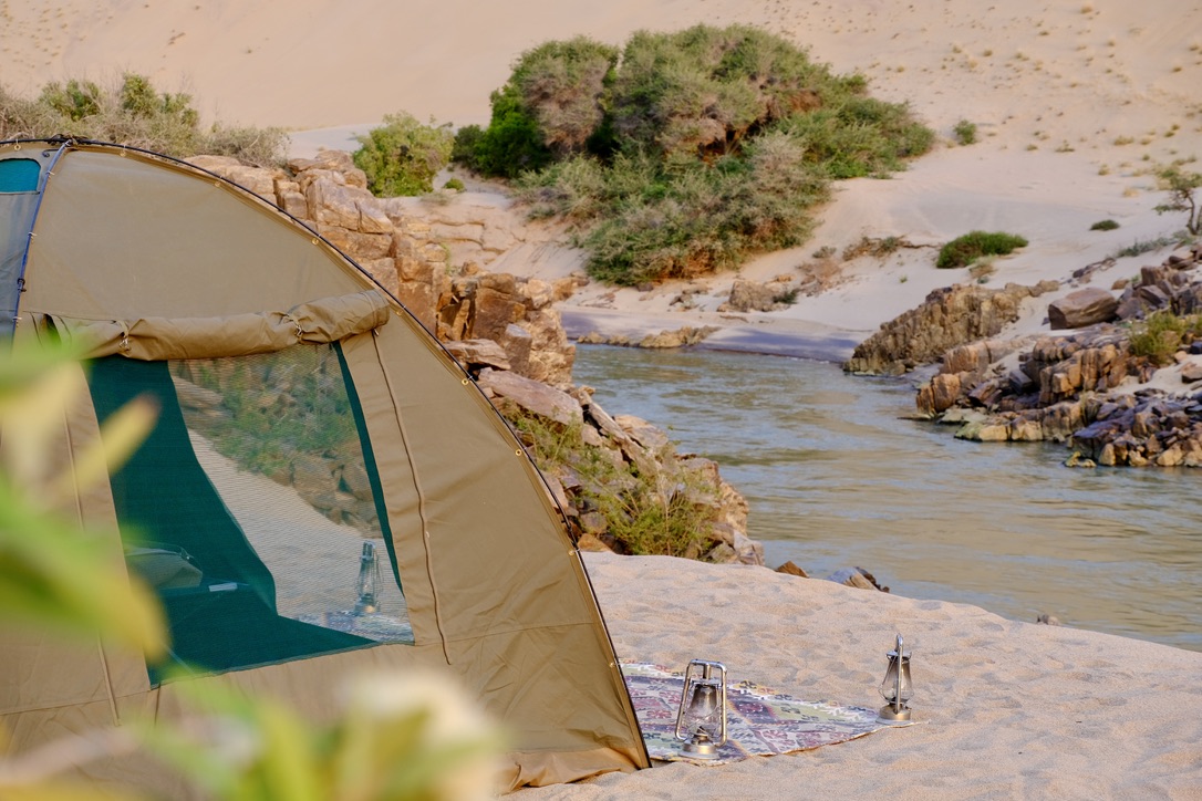 67649A43-6D59-45D3-B2D5-4122101E7CFC_1_105_c