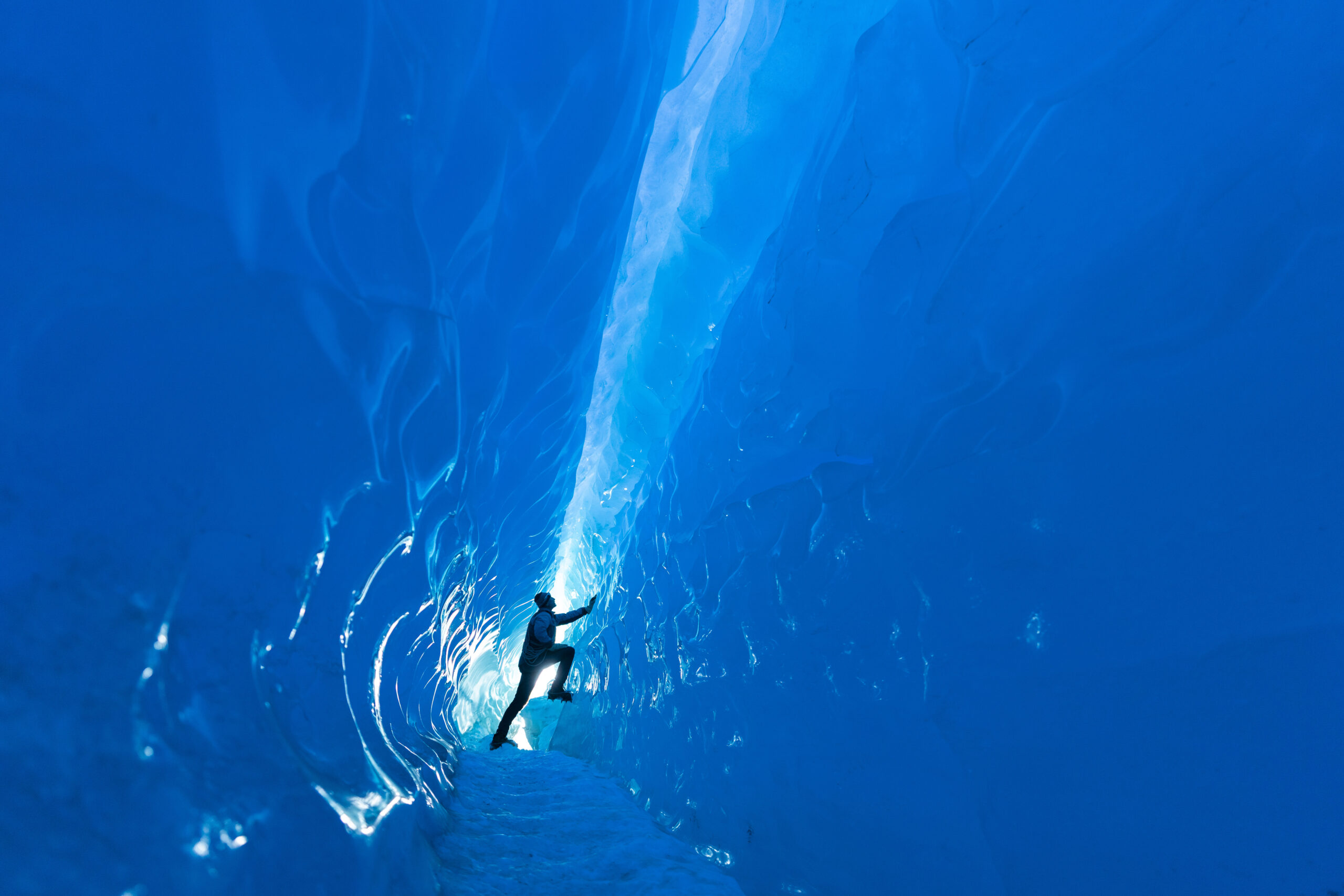 ©WhiteDesertAntarcticaActivities15 (1)